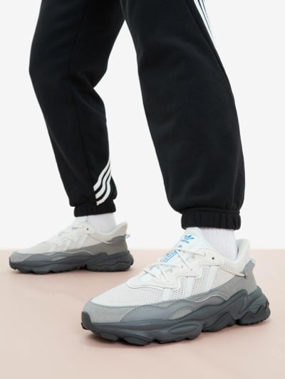 Лот: 22457586. Фото: 1. Кроссовки мужские adidas Ozweego... Другое (одежда, обувь, галантерея)