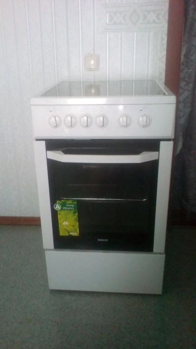 Лот: 11449978. Фото: 1. Электрическая Плита Beko Css 57000... Плиты, духовые шкафы, варочные поверхности