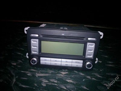 Лот: 2786578. Фото: 1. магнитола штатная от vw passat... Автомагнитолы