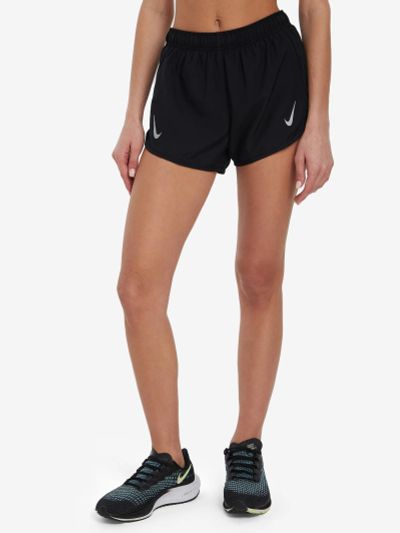 Лот: 22434823. Фото: 1. Шорты женские Nike Fast, Черный. Шорты