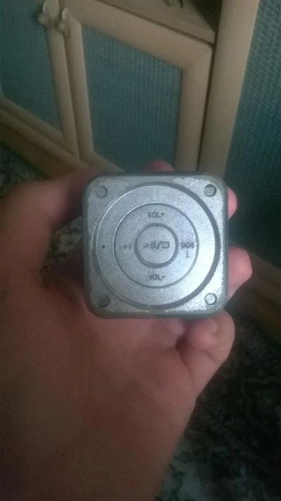 Лот: 7995480. Фото: 1. Колонка 3q читаем описание!. Портативные, беспроводные колонки