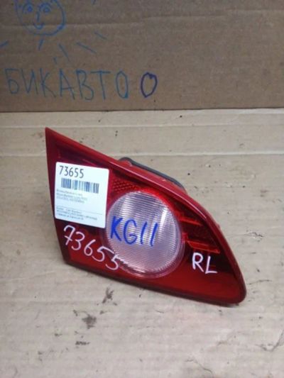 Лот: 21405025. Фото: 1. вставка багажника Nissan Bluebird... Двигатель и элементы двигателя