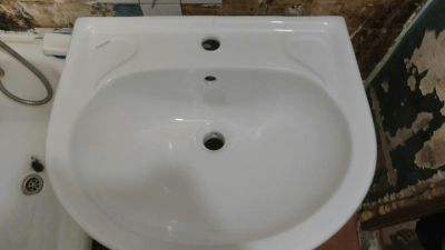 Лот: 8851625. Фото: 1. Раковина тюльпан. Раковины, умывальники