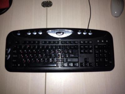 Лот: 5987706. Фото: 1. Клавиатура Genius K640. Клавиатуры и мыши
