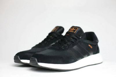 Лот: 16834638. Фото: 1. Кроссовки мужские Adidas Iniki... Кеды, кроссовки, слипоны