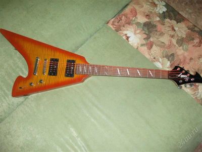 Лот: 1757938. Фото: 1. Электрогитара Washburn Lyon LPT80SBPAK... Гитары
