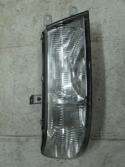 Лот: 14383048. Фото: 1. Фара передняя правая Nissan Laurel... Оптика и освещение