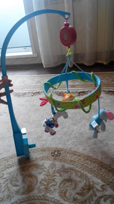 Лот: 7785658. Фото: 1. Мобиль Taf Toys заводная. Для младенцев