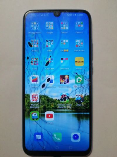 Лот: 17847759. Фото: 1. Honor 10 Light 64g. Смартфоны