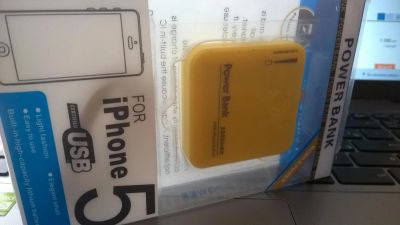 Лот: 5345563. Фото: 1. Power Bank аккумулятор 2200 мАh... Зарядные устройства, блоки питания, адаптеры сетевые для смартфонов