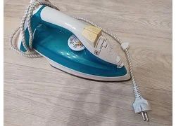 Лот: 18361316. Фото: 1. Утюг Tefal. Утюги, парогенераторы, отпариватели