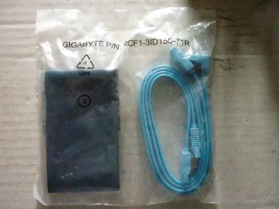 Лот: 6500920. Фото: 1. Кабель SATA + шлейф IDE. Шлейфы, кабели, переходники
