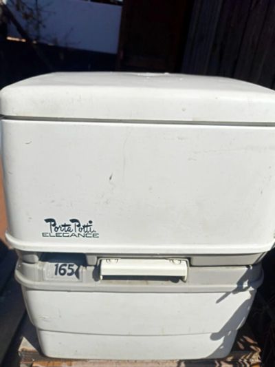 Лот: 19070904. Фото: 1. Биотуалет Thetford Porta Potti... Унитазы, биде