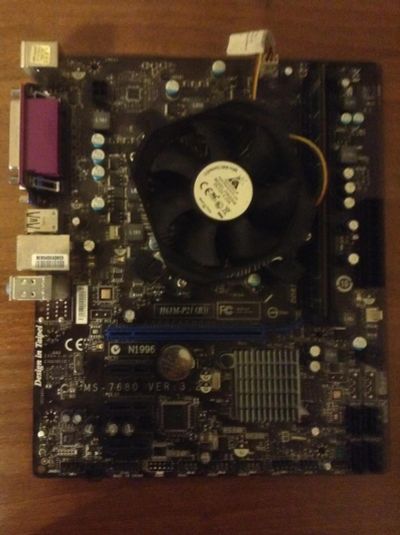 Лот: 6726336. Фото: 1. MSI H61M-P21 (B3)+Celeron g440... Материнские платы