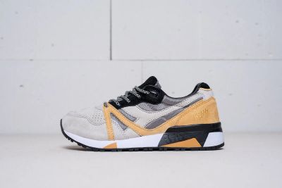 Лот: 11618047. Фото: 1. Кроссовки Diadora N9000 x 24 Kilates... Кеды, кроссовки, слипоны