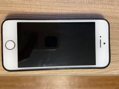 Лот: 16999312. Фото: 1. iPhone 5s. Смартфоны