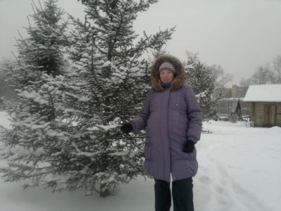 Лот: 3400205. Фото: 1. Пальто с меховой отделкой (енот... Верхняя одежда
