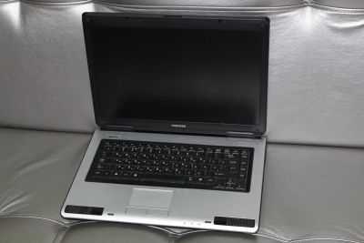 Лот: 13398058. Фото: 1. Ноутбук Toshiba , без зарядного... Ноутбуки