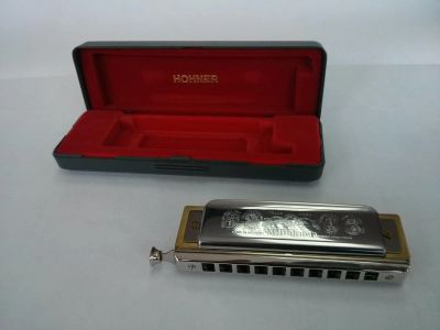 Лот: 7110759. Фото: 1. Губная гармошка Hohner Chromonica... Духовые