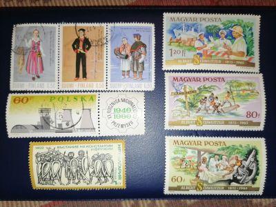 Лот: 25065356. Фото: 1. Марки иностранные. Набор разных... Марки