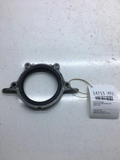 Лот: 20378615. Фото: 1. Крышка коленвала Mazda Demio 1998... Двигатель и элементы двигателя