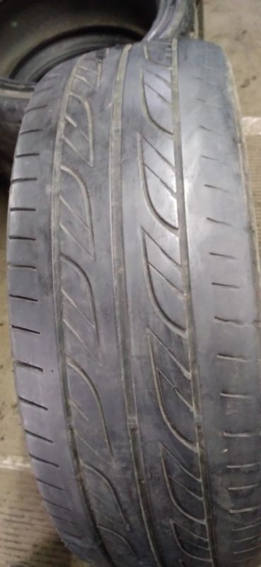 Лот: 18679589. Фото: 1. 1 шт. 215-60-16 GoodYear Eagle2000. Шины