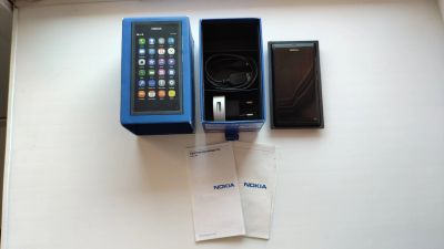 Лот: 18208618. Фото: 1. Nokia N9 16Gb, MeeGo+Android... Смартфоны