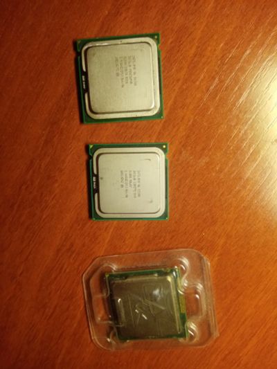 Лот: 18220400. Фото: 1. Процессор Intel. Процессоры