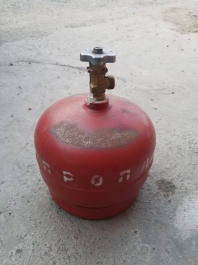 Лот: 11705959. Фото: 1. Газовый баллон. Баллоны, газ в баллонах