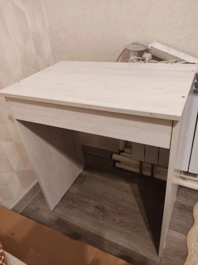 Лот: 24557423. Фото: 1. Стол миниатюрный. Компьютерные и письменные столы