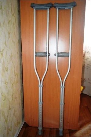 Лот: 7674032. Фото: 1. Продам Костыли. Другое (хозтовары)