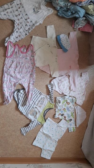 Лот: 9724274. Фото: 1. Вещи на мальчика/ девочку от 0-5... Ползунки, распашонки, слипы