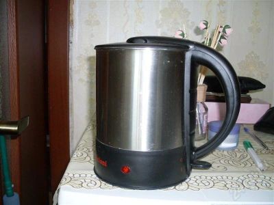 Лот: 440790. Фото: 1. Электрочайник Verloni VL-525. Чайники, кофемашины, кулеры