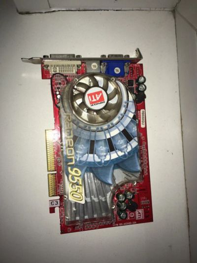 Лот: 9779202. Фото: 1. Ati Radeon 9550. Видеокарты