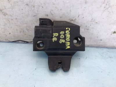 Лот: 24308419. Фото: 1. замок багажника toyota corolla... Двигатель и элементы двигателя