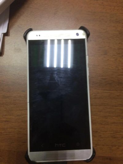 Лот: 9703293. Фото: 1. Продам телефон HTC one. Смартфоны