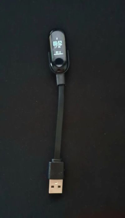 Лот: 24893206. Фото: 1. Фитнес браслет Xiaomi Mi Band... Смарт-часы, фитнес-браслеты, аксессуары