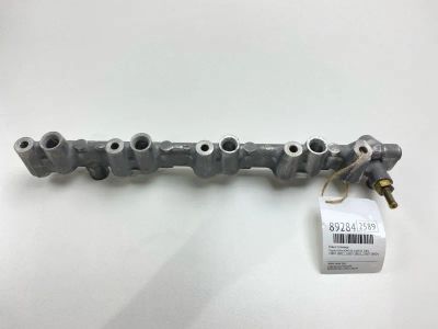 Лот: 23283493. Фото: 1. Рейка топливная Toyota Gaia 2002... Топливная система