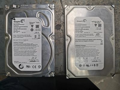 Лот: 16035068. Фото: 1. HDD 2шт на 320gb и 1000gb. Жёсткие диски (HDD)