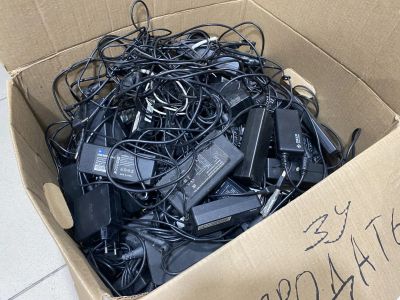 Лот: 25588572. Фото: 1. Зарядные устройства/блоки питания... Зарядные устройства
