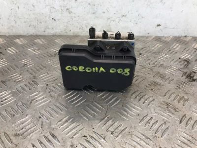 Лот: 24347204. Фото: 1. блок abs toyota corolla E150. Двигатель и элементы двигателя