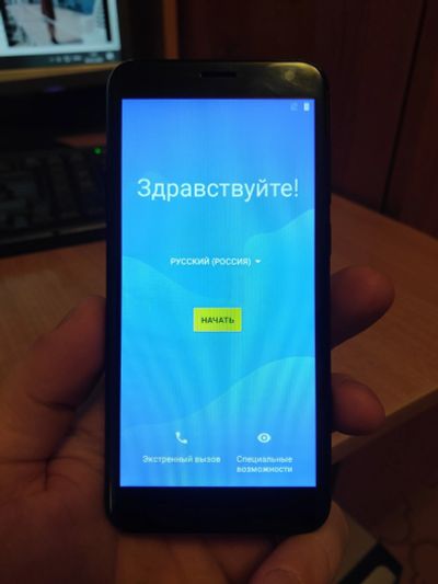 Лот: 15613493. Фото: 1. Смартфон Black Fox B4 mini NFC. Смартфоны