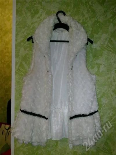 Лот: 724864. Фото: 1. ~Стильная меховая жилетка~р 46-48. Верхняя одежда