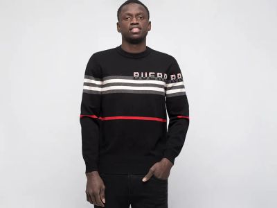 Лот: 18886233. Фото: 1. Свитшот Burberry. Свитеры, толстовки, худи