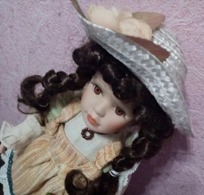 Лот: 19490529. Фото: 1. Коллекционная кукла ГДР, 70-е... Куклы