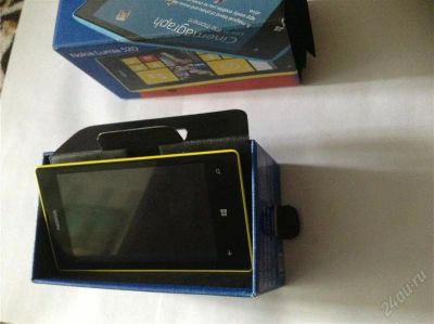 Лот: 2939757. Фото: 1. Nokia Lumia 520. Смартфоны