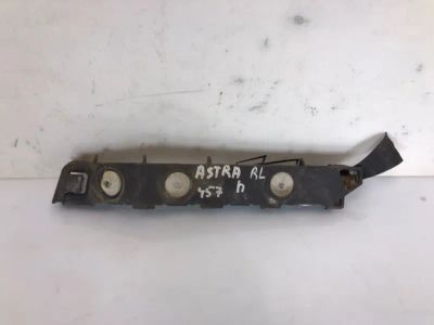 Лот: 21705703. Фото: 1. крепление бампера Opel Astra L48. Двигатель и элементы двигателя