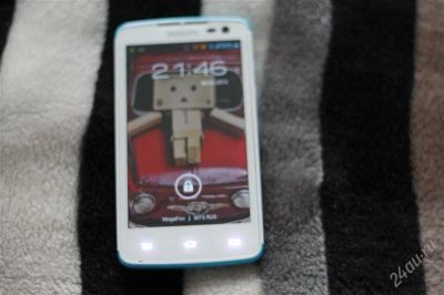 Лот: 2881676. Фото: 1. Смартфон Philips Xenium W732... Смартфоны