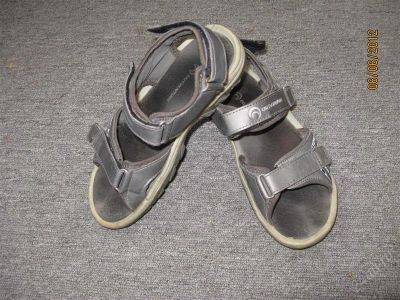 Лот: 1883857. Фото: 1. Сандали мальчиковые 35 размер. Сандалии