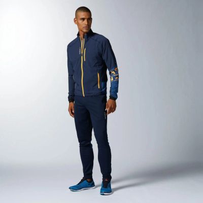 Лот: 5714797. Фото: 1. Брюки Reebok размер 58 с 1 рубля. Брюки, джинсы, шорты